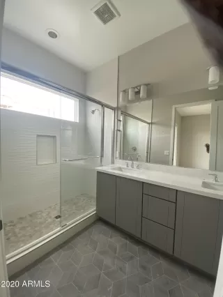 Photo #3: 6130921 Listing