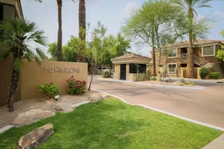 Photo #2: 6131070 Listing