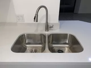 Photo #6: 6131195 Listing