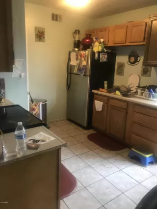 Photo #3: 6131220 Listing