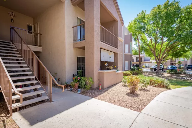 MLS: 6131225 Condo For Sale