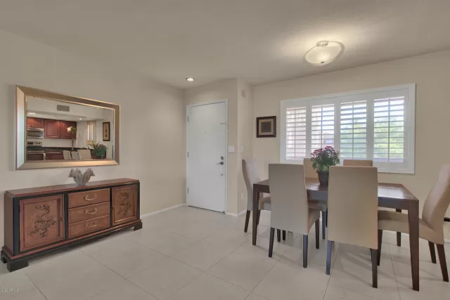 MLS: 6131238 Condo For Sale