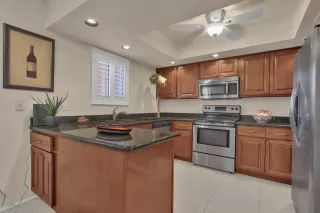 Photo #2: 6131238 Listing