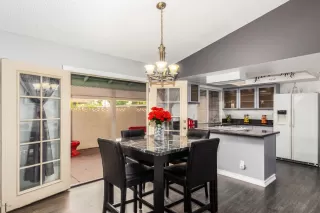 Photo #6: 6131296 Listing