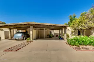 Photo #2: 6131297 Listing