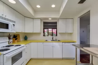 Photo #6: 6131297 Listing