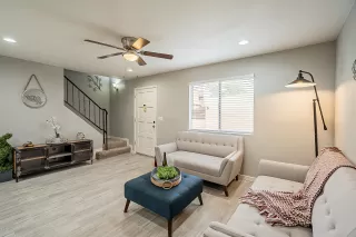 Photo #3: 6131345 Listing 