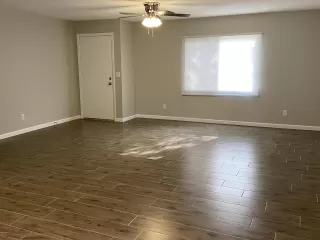 Photo #4: 6131373 Listing