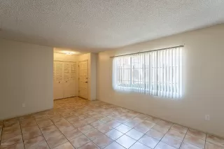 Photo #5: 6131389 Listing