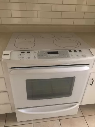 Photo #5: 6131410 Listing 