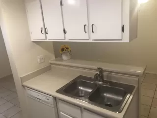 Photo #6: 6131410 Listing 