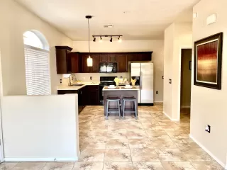 Photo #6: 6131466 Listing