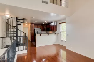 Photo #1: 6131470 Listing