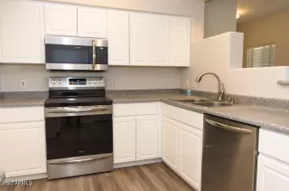 Photo #1: 6131472 Listing 