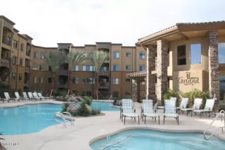 Photo #2: 6131557 Listing