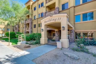 Photo #4: 6131557 Listing
