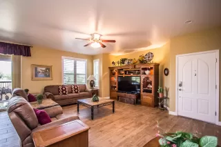 Photo #5: 6131687 Listing 