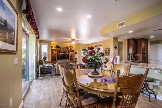 Photo #6: 6131687 Listing 