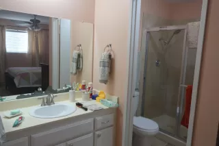 Photo #6: 6131726 Listing