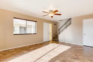 Photo #3: 6131857 Listing