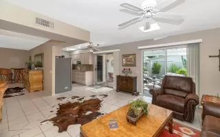 Photo #6: 6132134 Listing