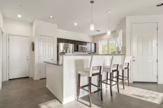 Photo #1: 6132169 Listing