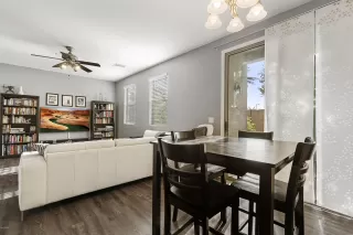 Photo #4: 6132169 Listing