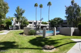 Photo #2: 6132280 Listing