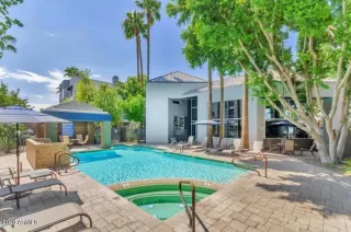 Photo #1: 6132362 Listing