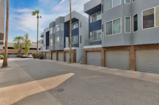 Photo #4: 6132362 Listing