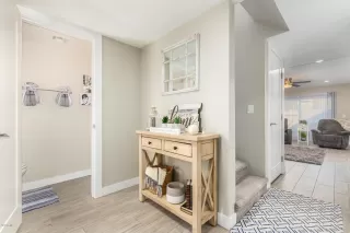 Photo #1: 6132536 Listing 