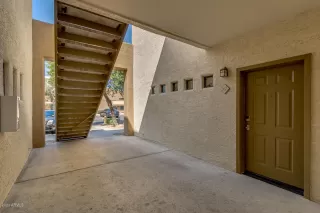 Photo #2: 6132619 Listing