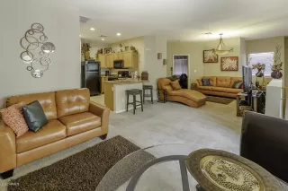 Photo #2: 6132682 Listing 