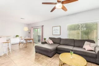 Photo #2: 6132916 Listing 