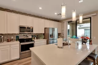 Photo #1: 6132963 Listing