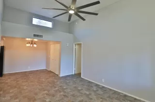 Photo #1: 6133000 Listing 