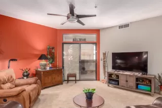 Photo #5: 6133043 Listing 