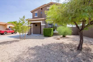 Photo #2: 6133141 Listing