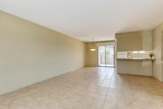 Photo #3: 6133260 Listing