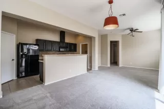 Photo #3: 6133275 Listing