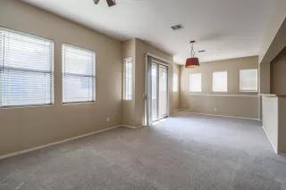 Photo #4: 6133275 Listing