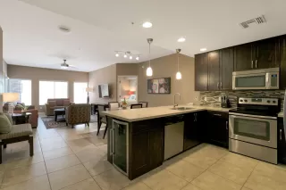 Photo #6: 6133349 Listing