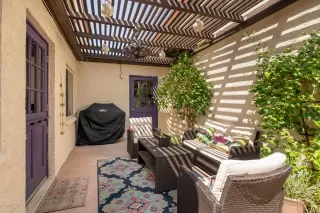 Photo #1: 6133395 Listing