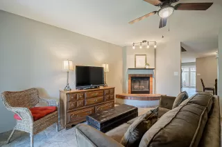 Photo #3: 6133499 Listing