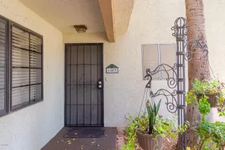 Photo #6: 6133544 Listing