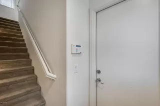 Photo #4: 6133556 Listing