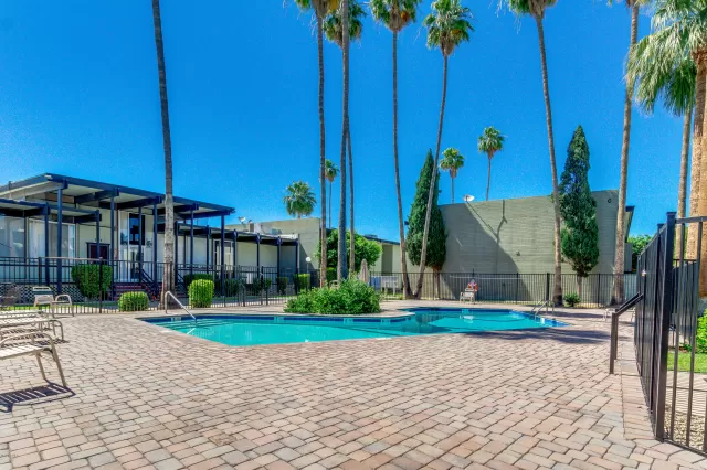 MLS: 6133634 Condo For Sale