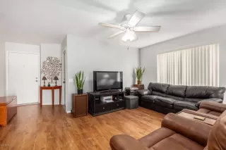 Photo #4: 6133801 Listing 