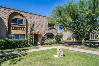 Photo #1: 6133919 Listing