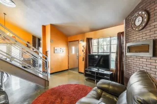 Photo #5: 6134008 Listing 